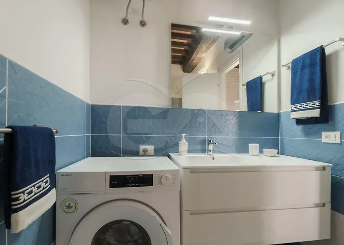 Vicolo San Martino Apartment *